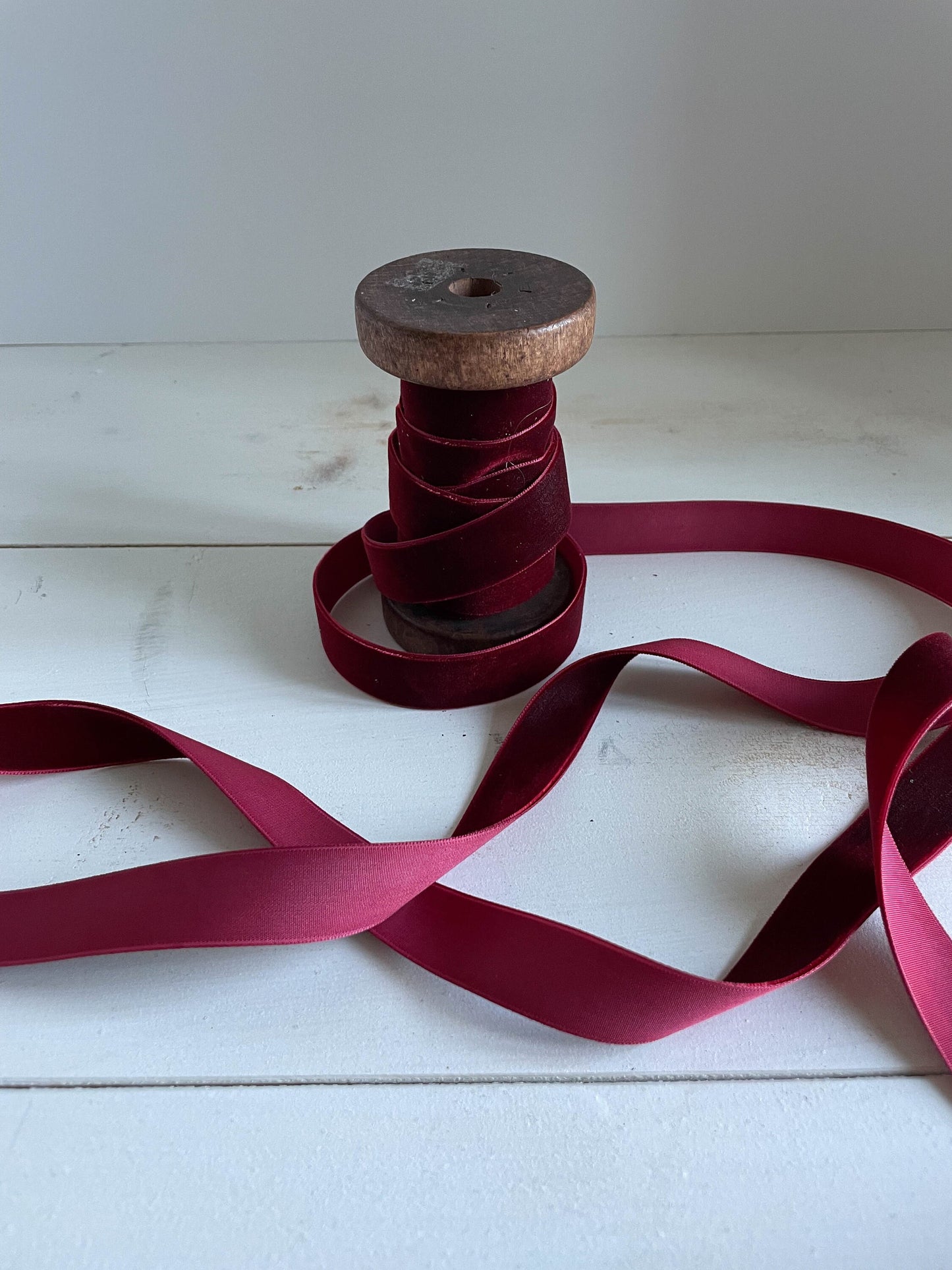 3/4 Inch Velvet Ribbon with Woven Edge in burgundy