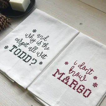 Christmas Vacation Todd & Margo Fingertip Towel Set